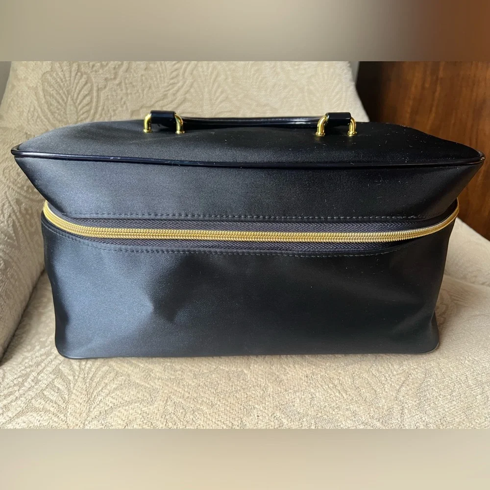 Estée Lauder Navy Train Case Gold Hardware Structured Large Makeup Vanity Box